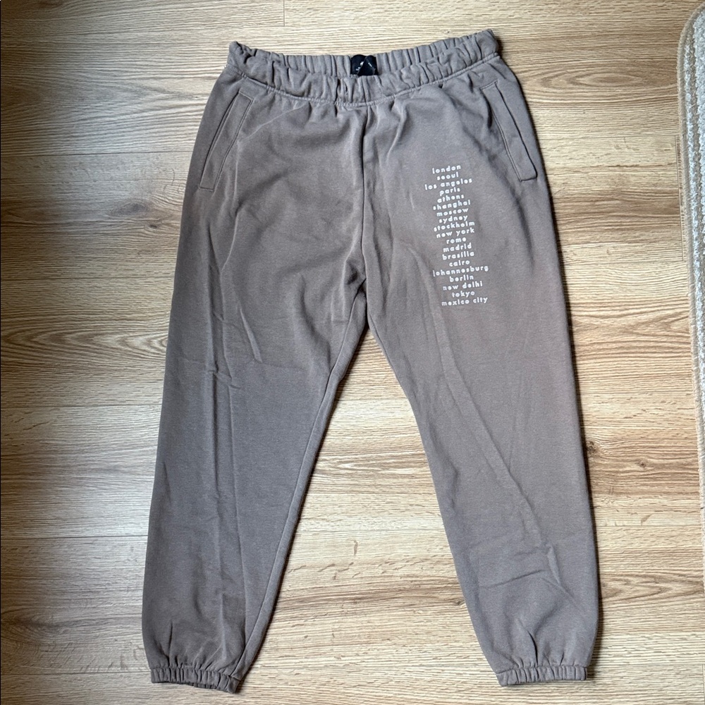 H&M men’s sweat/jogger